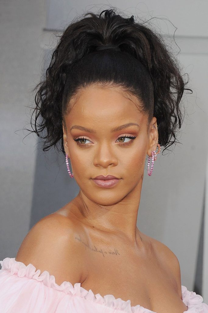 Peinados de Rihanna: los 32 mejores looks de cabello de Rihanna de todos los tiempos