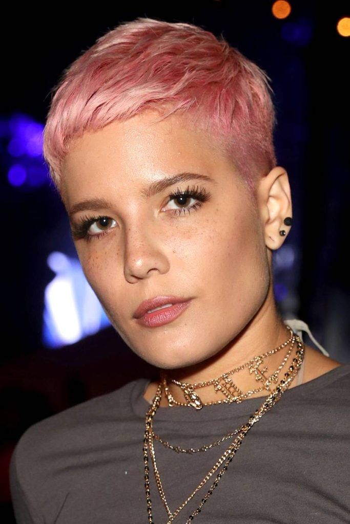 20 Ideas de Color de Pelo Rosa Dorado para Mujeres