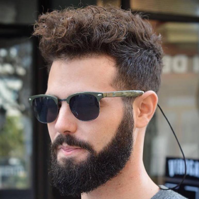 16 Cortes de pelo para hombres con pelo espeso para lucir guapo