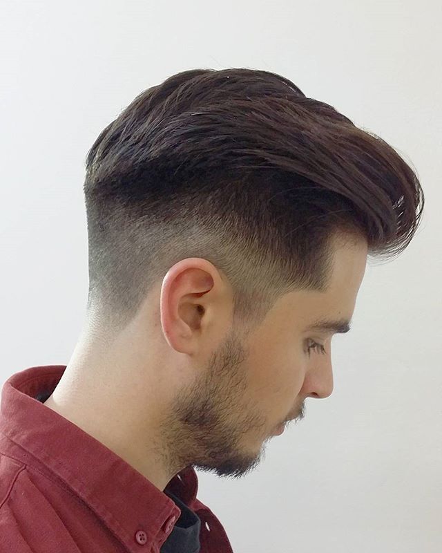 16 Peinados Pompadour más impresionantes para hombres