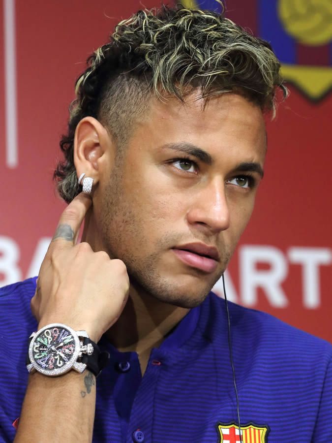 22 Cortes de pelo y peinados más populares de Neymar en 2024