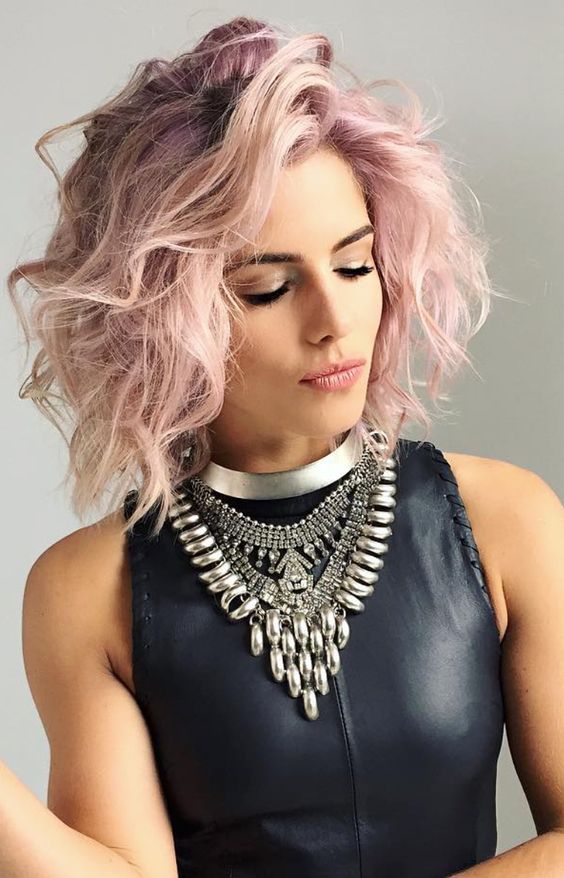 25 Mejores Colores para Cortes de Pelo Corto - Deja que el Color de tu Pelo Hable por Ti