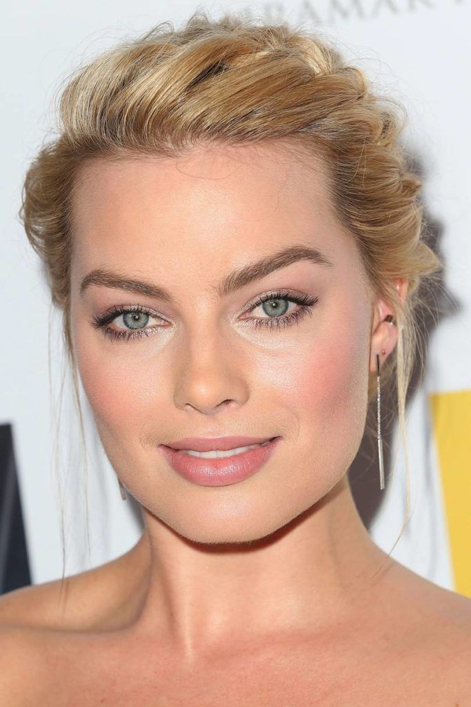 Peinados de Margot Robbie - 35 looks de cabello de Margot Robbie para adorar