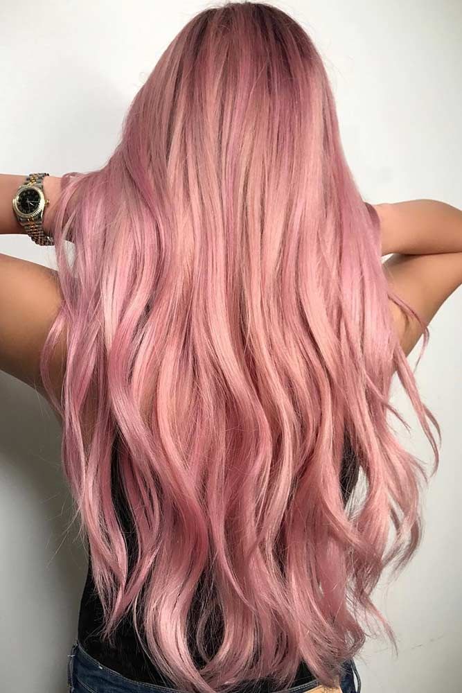 20 Ideas de Color de Pelo Rosa Dorado para Mujeres