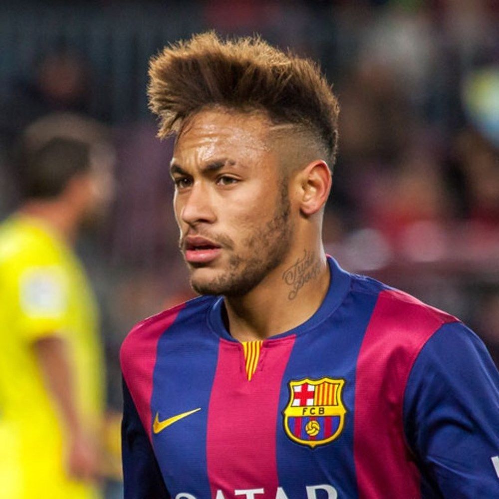 22 Cortes de pelo y peinados más populares de Neymar en 2024