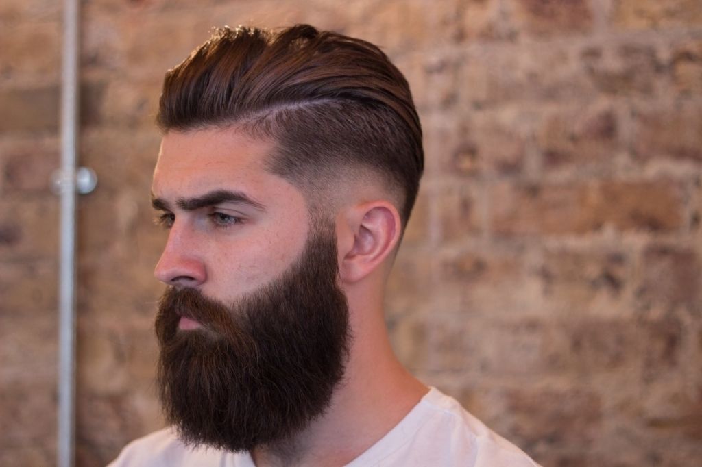 16 Peinados masculinos más atractivos con barba