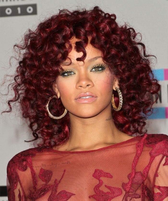 Peinados de Rihanna: los 32 mejores looks de cabello de Rihanna de todos los tiempos