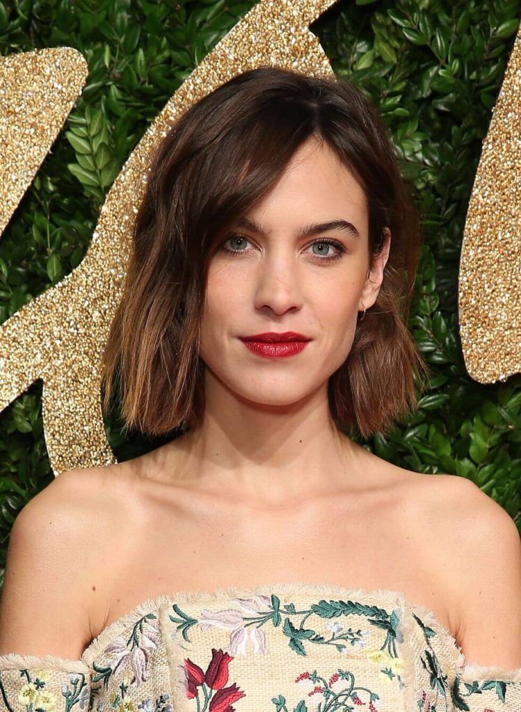 35 cortes de pelo bob con flequillo más bonitos (tendencias de 2024)