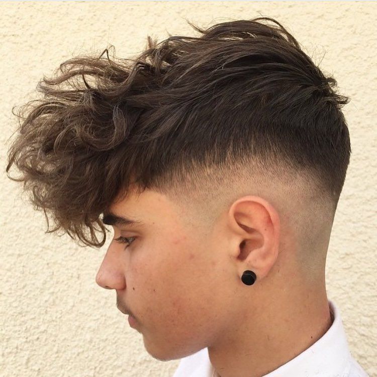 25 Peinados más elegantes con Desconexión Undercut