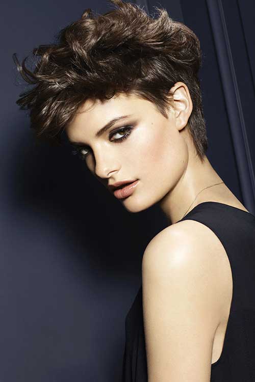 32 Cortes de Pelo Corto para Cabello Ondulado Para Lucir Deslumbrante