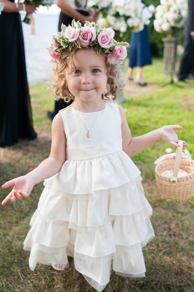 21 Peinados de Niña de las Flores más Bonitos