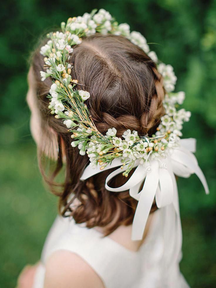 21 Peinados de Niña de las Flores más Bonitos