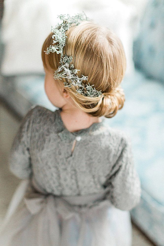 21 Peinados de Niña de las Flores más Bonitos
