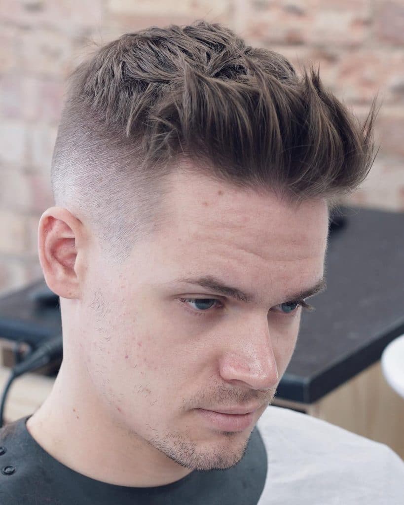 25 Peinados con tupé para un look ultramoderno