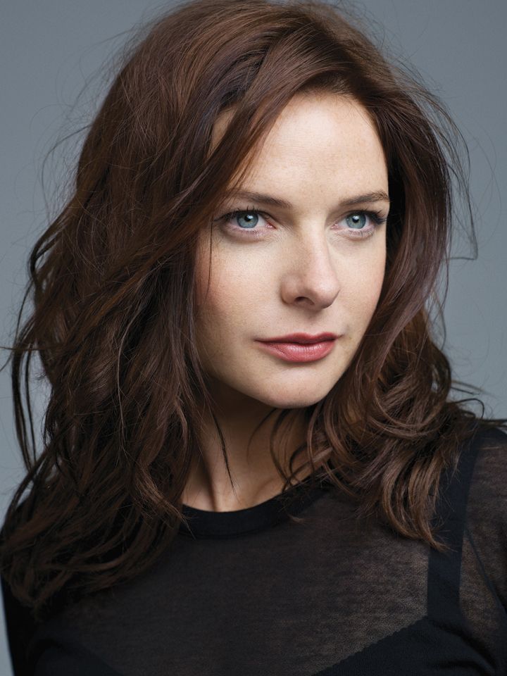 Peinados de Rebecca Ferguson - 25 looks de cabello de Rebecca Ferguson