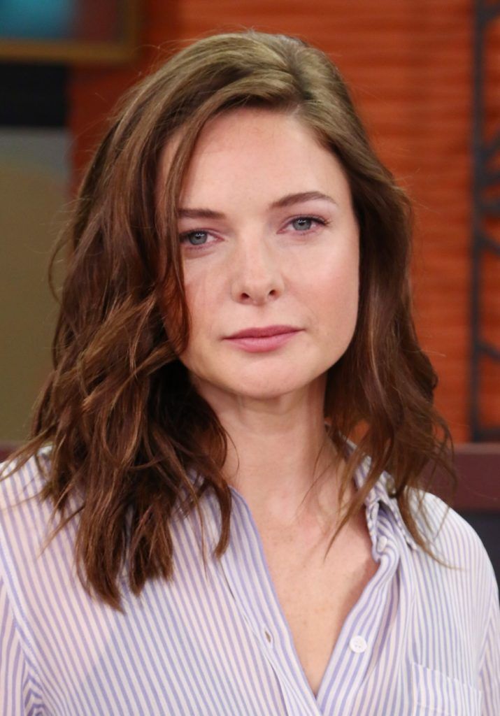 Peinados de Rebecca Ferguson - 25 looks de cabello de Rebecca Ferguson