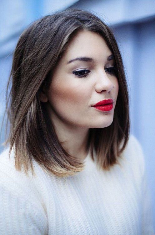 30 Cortes de Pelo Corto Recto Más Versátiles para Mujeres con Estilo