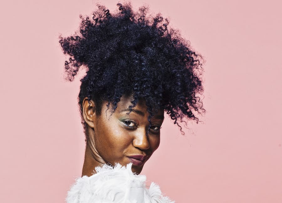 41 Peinados Afros Americanos en Tendencia en Este Momento